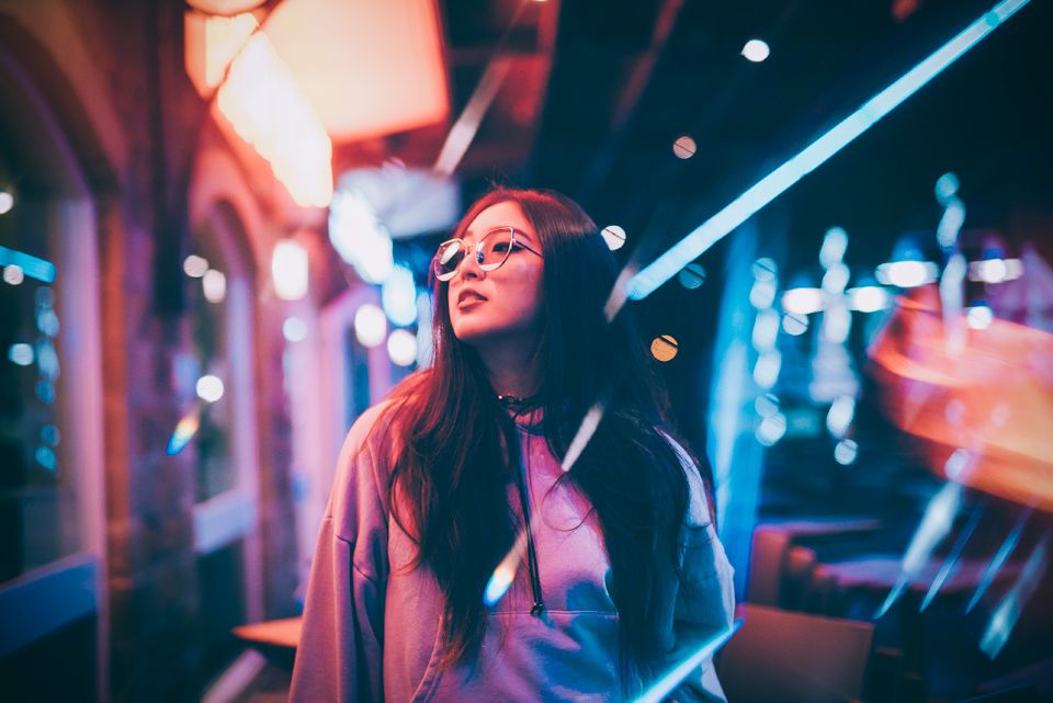 Neon Lights · Neon 01